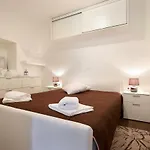 Lux Seaview Poljane Apartman *