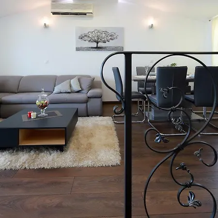 Lux Seaview Poljane Ičići