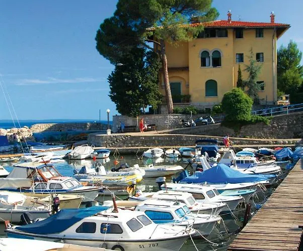 Lux Seaview Poljane *